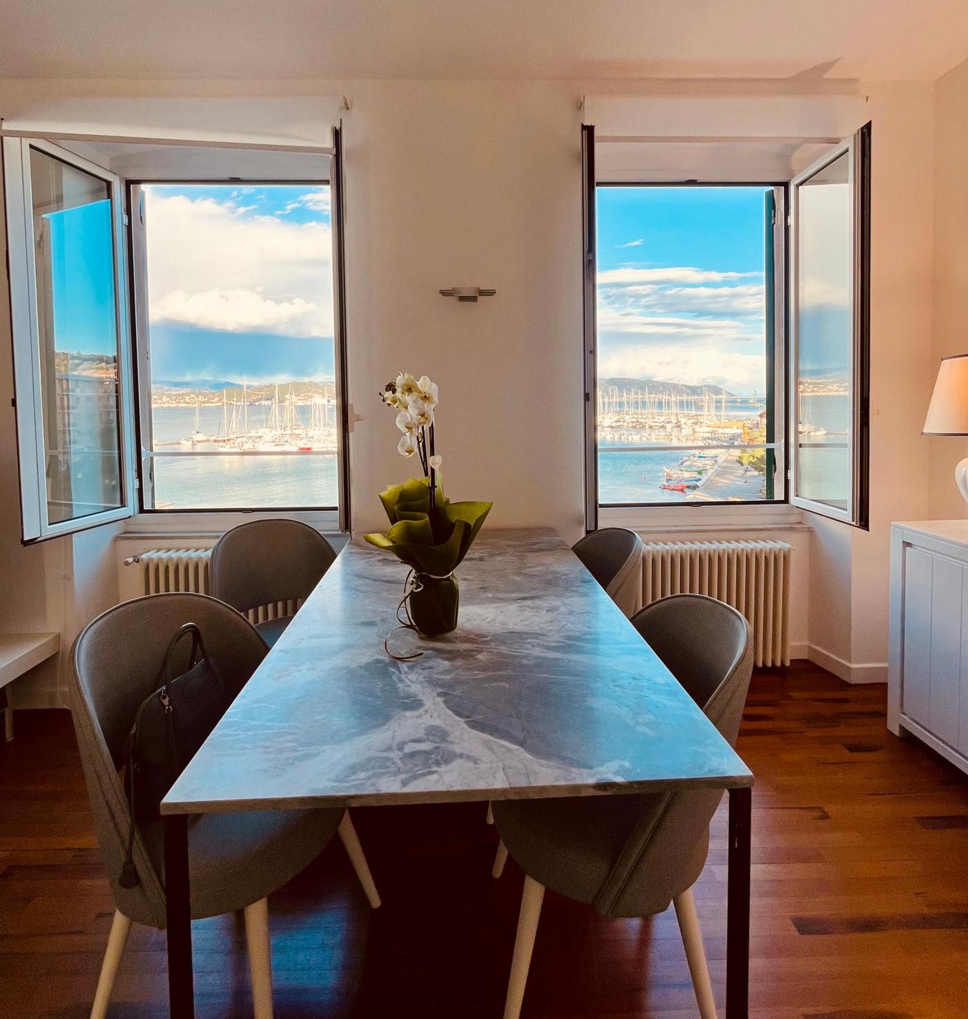 About Italy Holiday Rooms And Apartments Porto Venere Exteriör bild